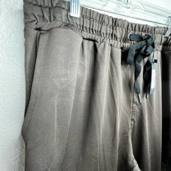 NEW Natori RUMI Lightweight Active Jersey Jogger Pants Dk Brown Size XL - Picture 4 of 8